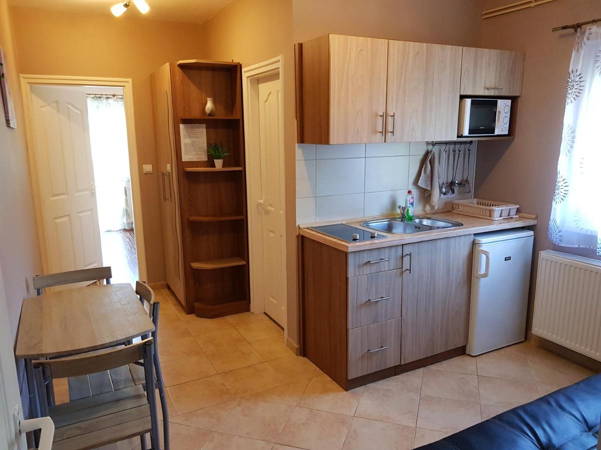 Napsugar Villa B Siófok Exteriör bild