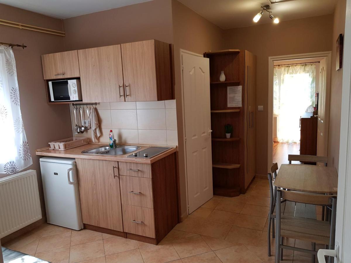 Napsugar Villa B Siófok Exteriör bild